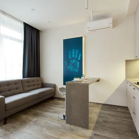 Aparthotel Old Town Trio