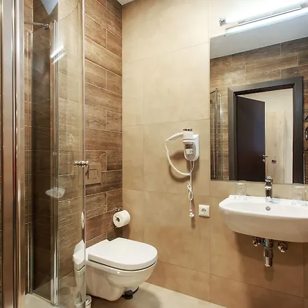 Appart hôtel Old Town Trio 4*