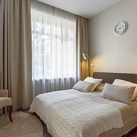 Old Town Trio Apartamentų viešbutis
