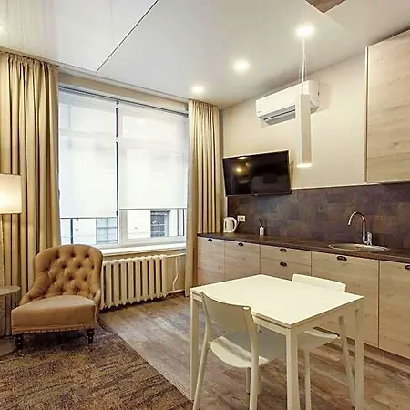 Old Town Trio Aparthotel 4*