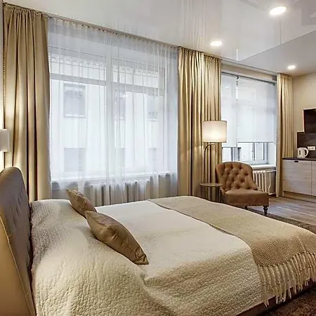 Aparthotel Old Town Trio 4*