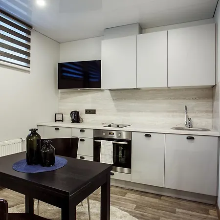 Aparthotel Old Town Trio 4*