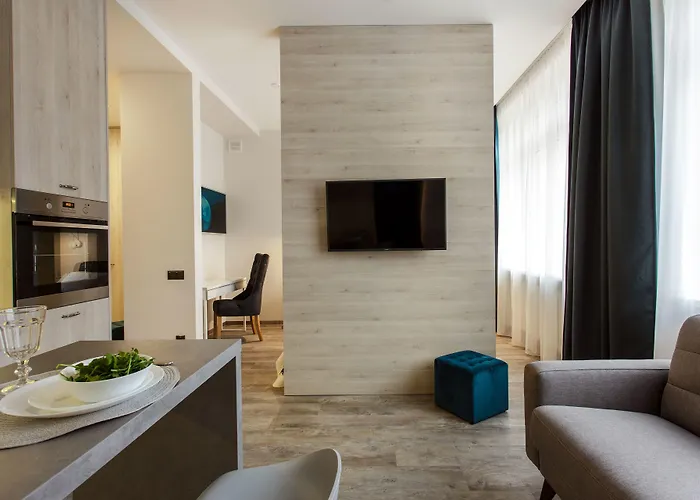 Old Town Trio Apart Otel