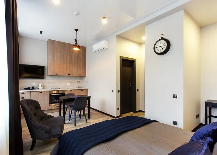 Appart hôtel Old Town Trio 4*