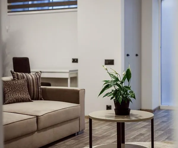 Old Town Trio Hotel apartamentowy