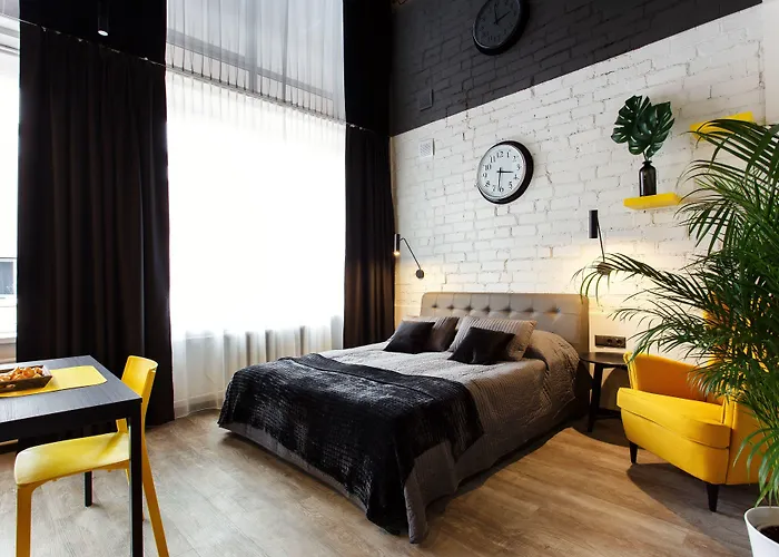 Aparthotel Old Town Trio 4*