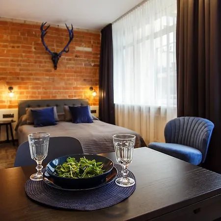 Lejlighedshotel Old Town Trio VNO
