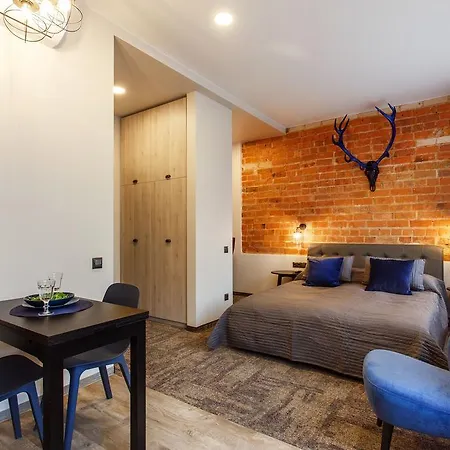 Old Town Trio Lejlighedshotel