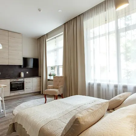 Old Town Trio Lejlighedshotel 3*