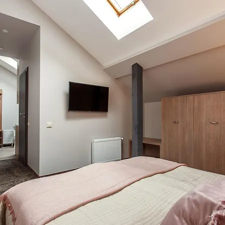 Old Town Trio Lejlighedshotel