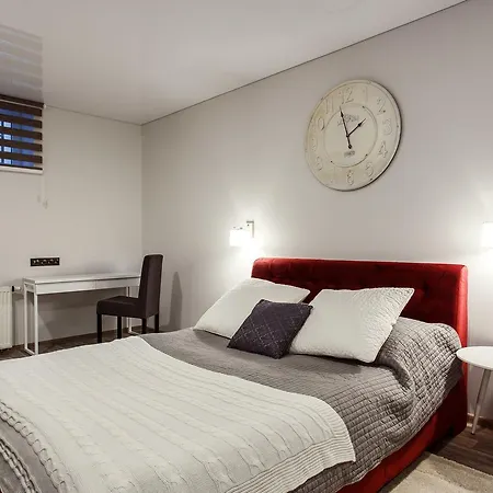 Lejlighedshotel Old Town Trio 3*